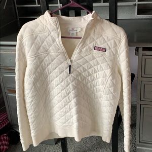 Vineyard Vines pullover (Large)